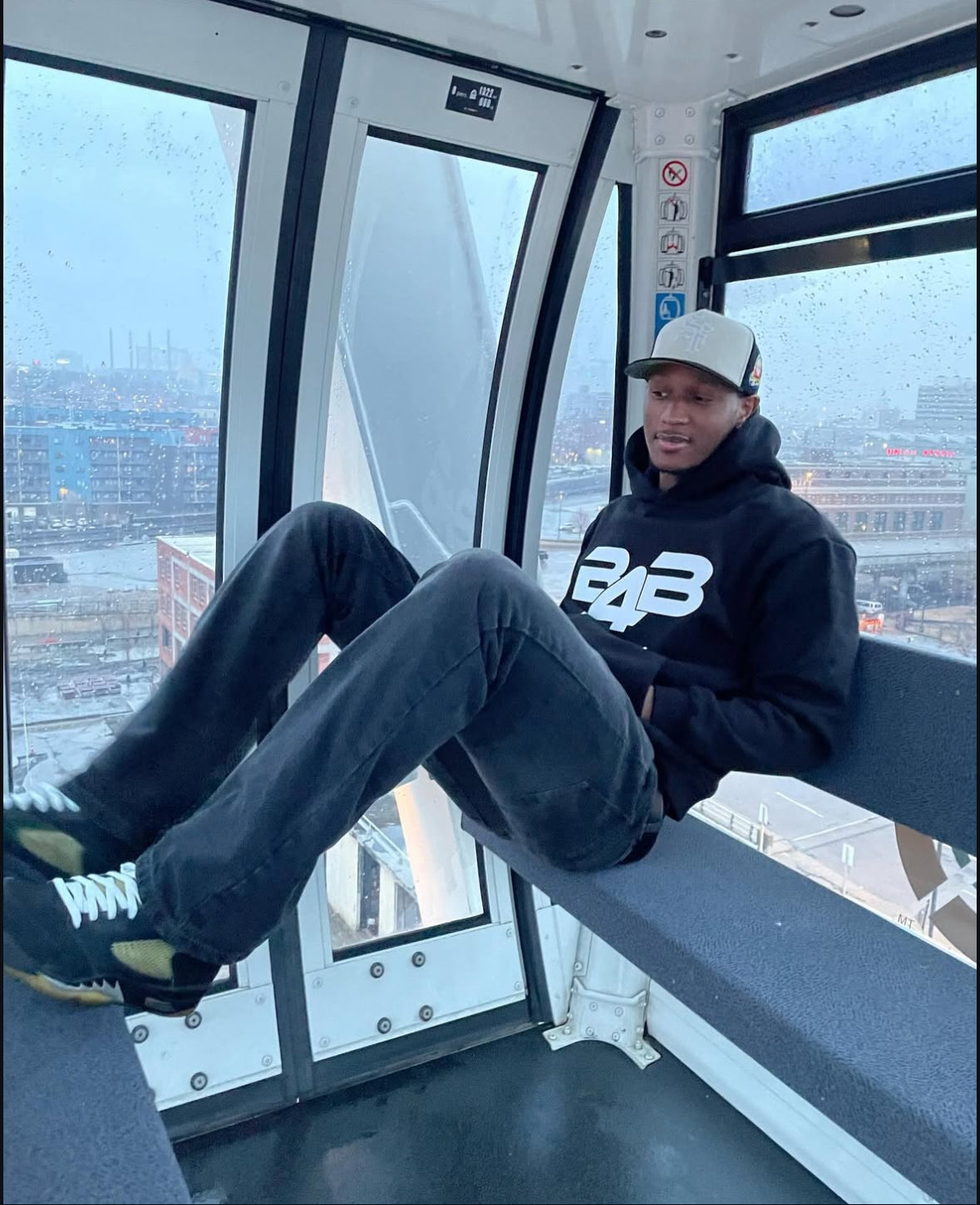 b4b classic hoodie - black